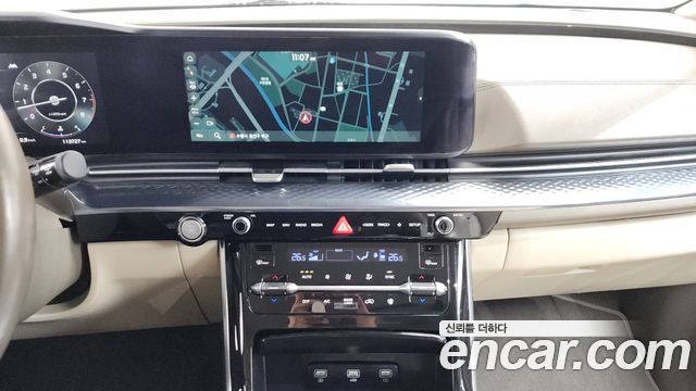 Kia Canival 2021 — photo 14