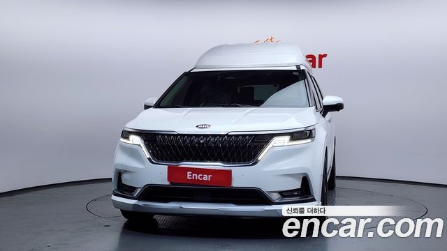 Kia Canival 2021 — photo 3