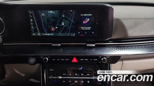 Kia Canival 2021 — photo 15