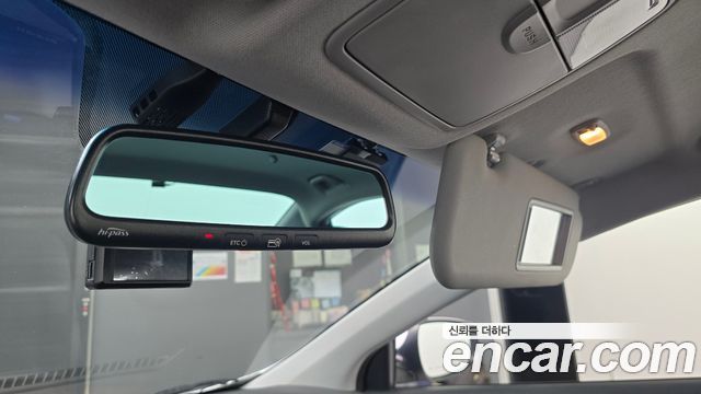 Hyundai AVANTE 2016 — photo 19