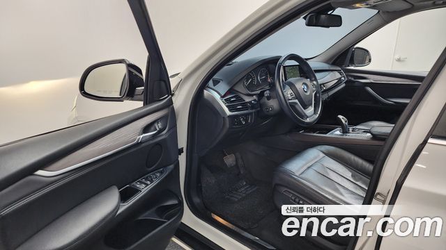 BMW X5 2015 — photo 10