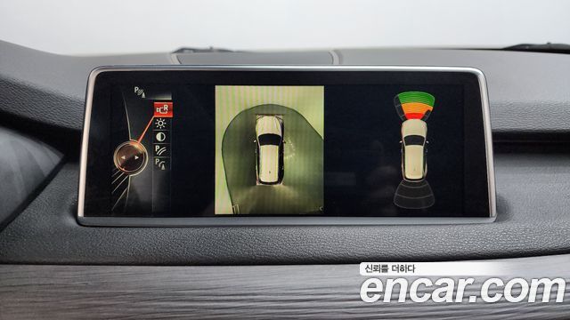BMW X5 2015 — photo 16