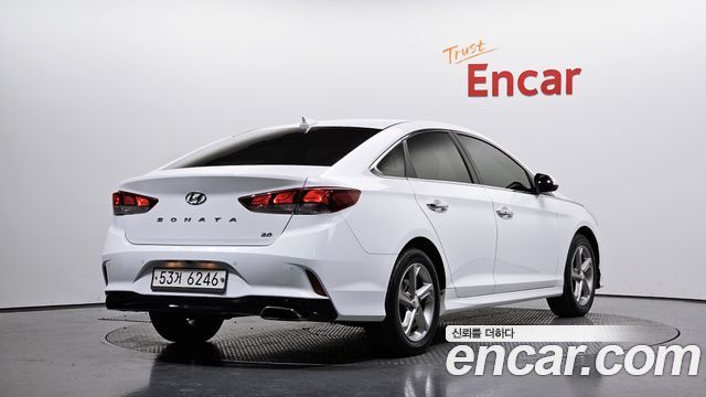 Hyundai Sonata 2019 — photo 2