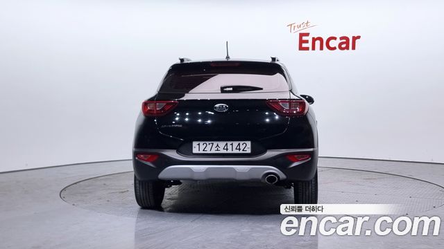 Kia Stonic 2018 — photo 4