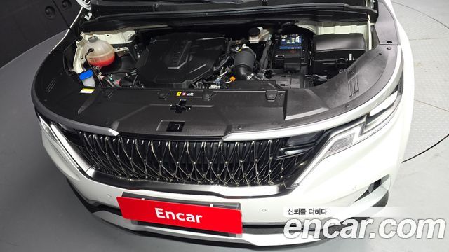 Kia Canival 2022 — photo 6