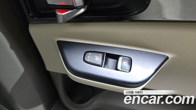 Kia Canival 2022 — photo 19