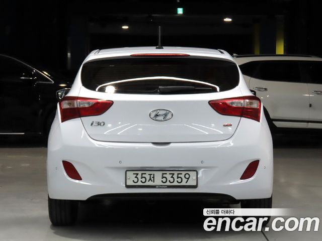 Hyundai i30 2014 — photo 3