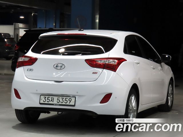 Hyundai i30 2014 — photo 4