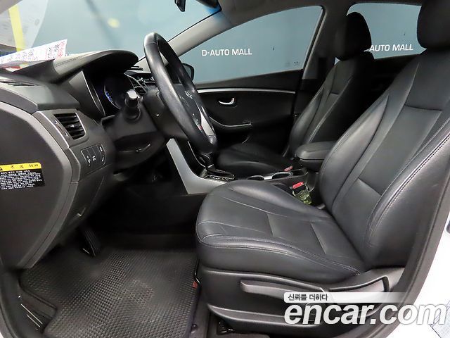 Hyundai i30 2014 — photo 6