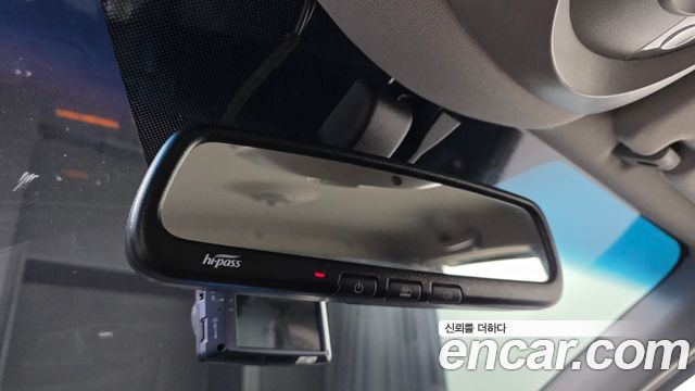 KG Mobility KORANDO 2017 — photo 16
