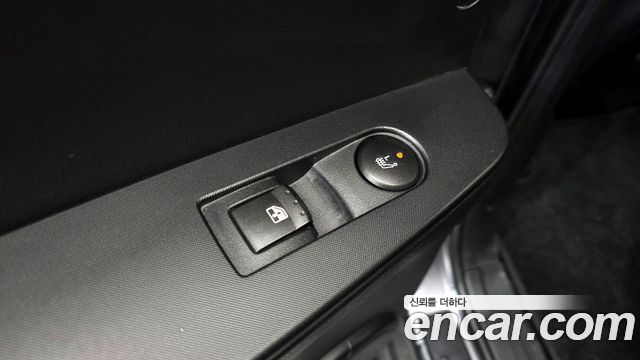 KG Mobility KORANDO 2017 — photo 18