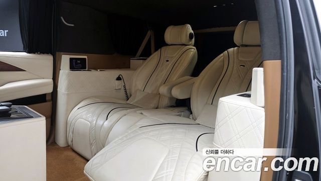 Cadillac Escalade 2017 — photo 12