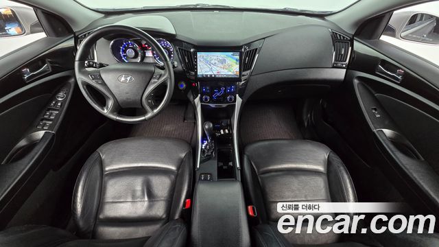 Hyundai Sonata 2010 — photo 7