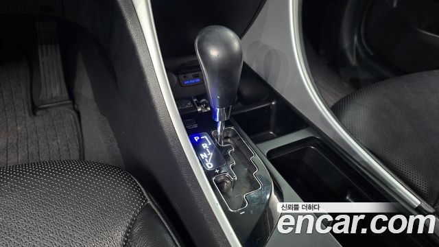 Hyundai Sonata 2010 — photo 9