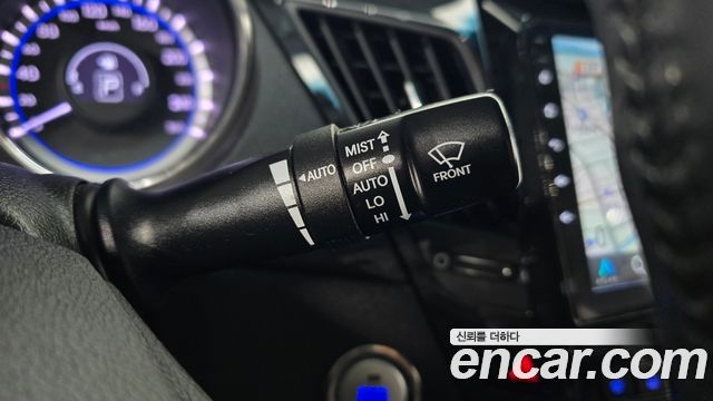Hyundai Sonata 2010 — photo 18