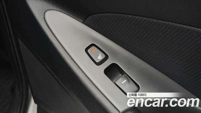 Hyundai Sonata 2010 — photo 19
