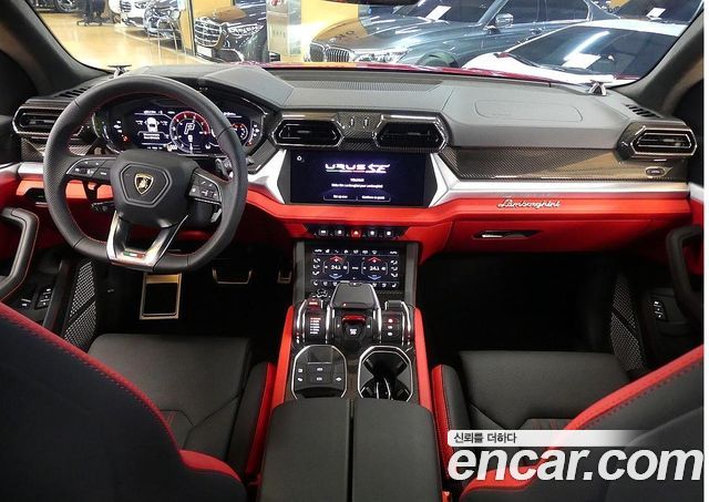 Lamborghini Urus 2025 — photo 5