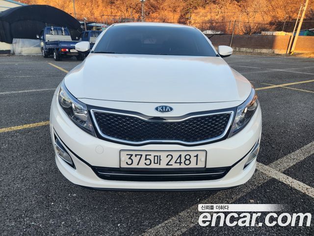 Kia K5 2015 — photo 1