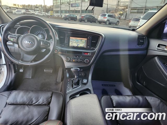 Kia K5 2015 — photo 16