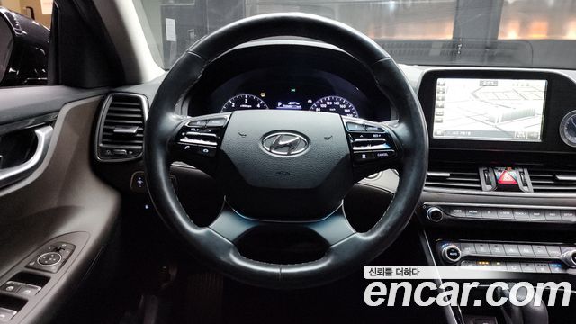 Hyundai Grandeur 2017 — photo 13