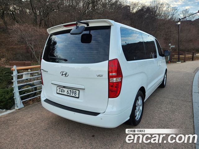 Hyundai Starex 2018 — photo 4