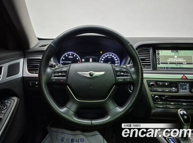 Hyundai Genesis 2016 — photo 9