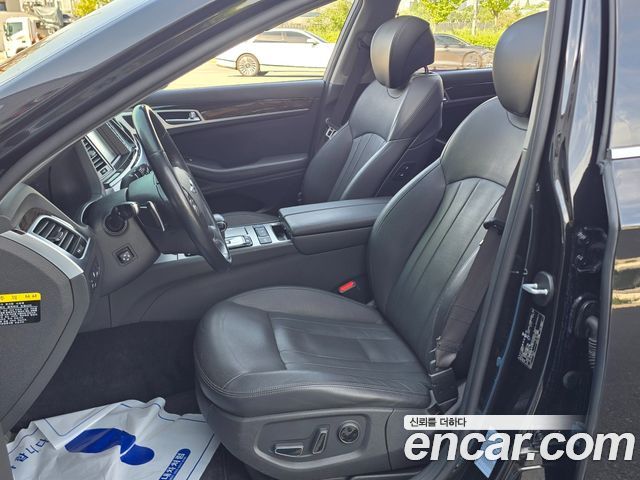 Genesis G80 2018 — photo 8