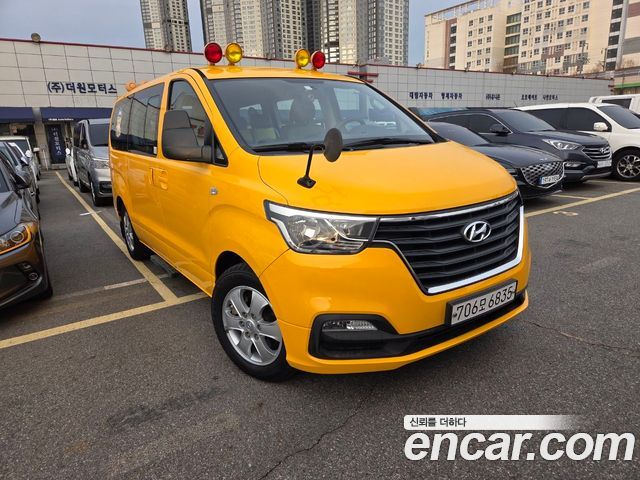 Hyundai Starex 2019 — photo 3