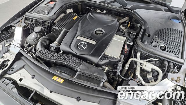 Mercedes-Benz E-Class 2021 — photo 6