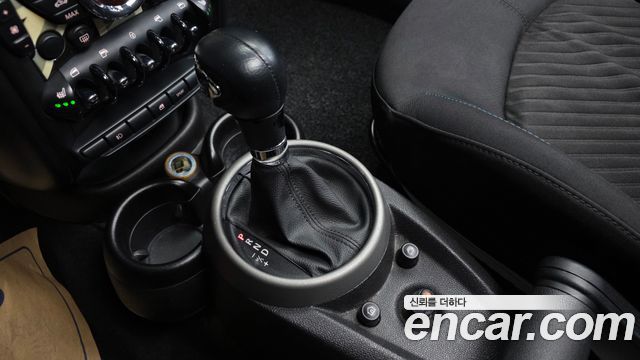 Mini Countryman 2012 — photo 9