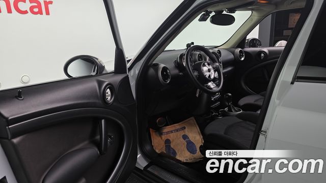 Mini Countryman 2012 — photo 10