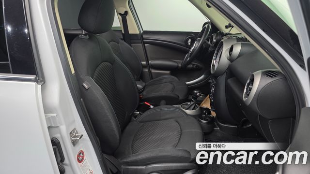 Mini Countryman 2012 — photo 11