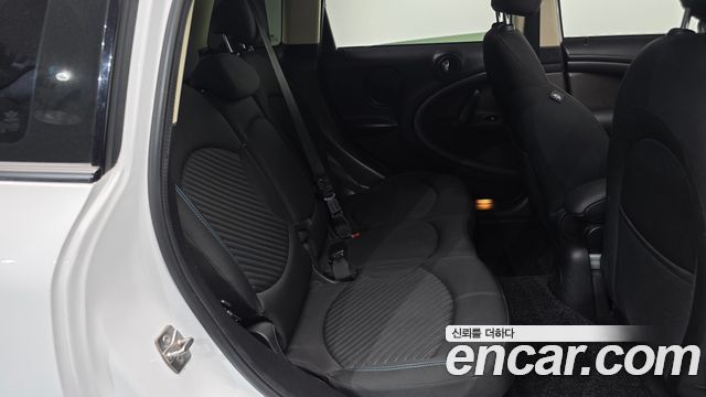 Mini Countryman 2012 — photo 12