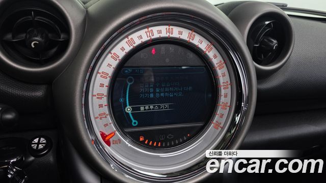Mini Countryman 2012 — photo 16