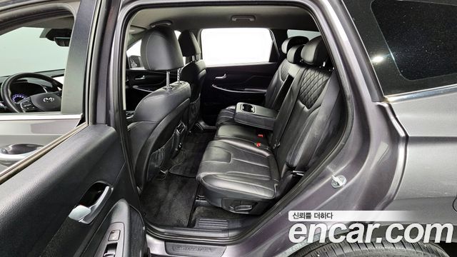 Hyundai Santafe 2021 — photo 11