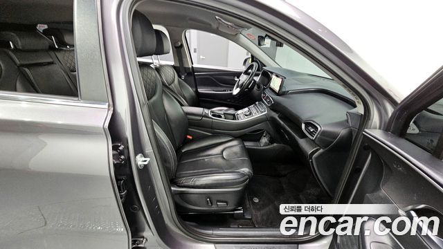 Hyundai Santafe 2021 — photo 12