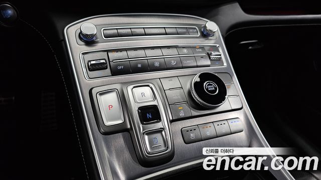 Hyundai Santafe 2021 — photo 9