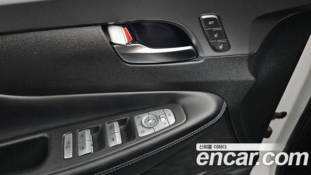 Hyundai Santafe 2021 — photo 18