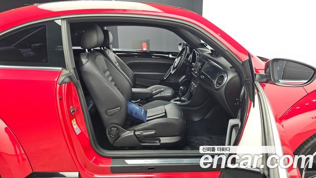 Volkswagen Beatle 2013 — photo 11