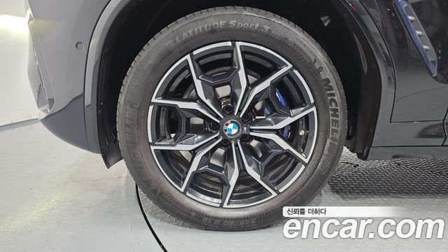BMW X4 2022 — photo 5