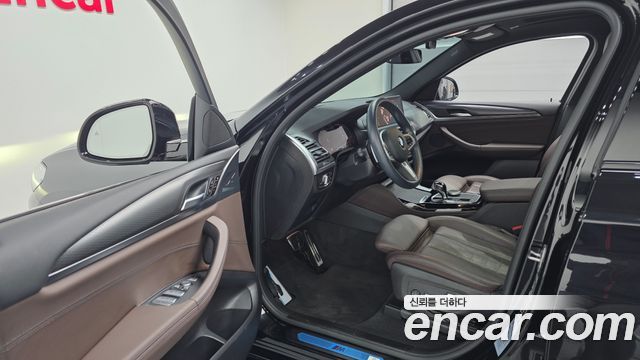 BMW X4 2022 — photo 11