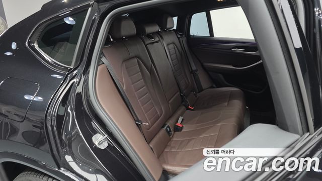 BMW X4 2022 — photo 12