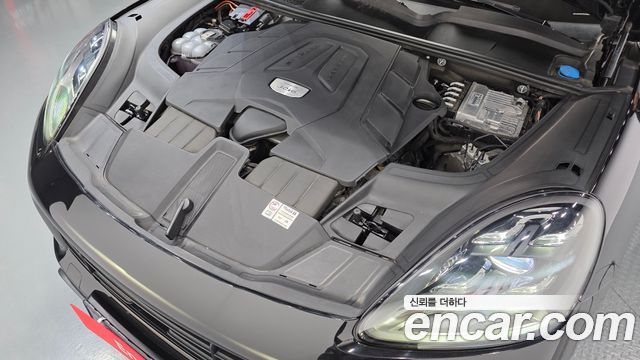 Porsche Cayenne 2023 — photo 6
