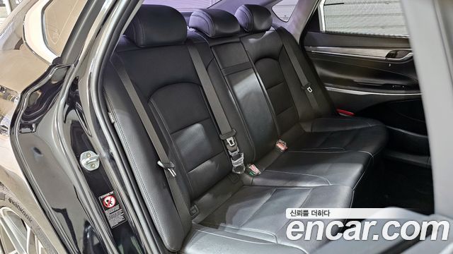 Hyundai Grandeur 2018 — photo 12
