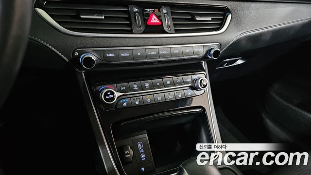 Hyundai Grandeur 2018 — photo 19