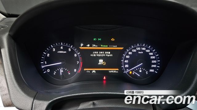 Genesis G80 2019 — photo 8
