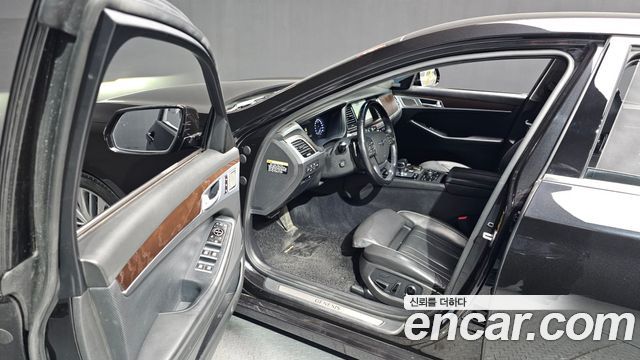 Genesis G80 2019 — photo 10