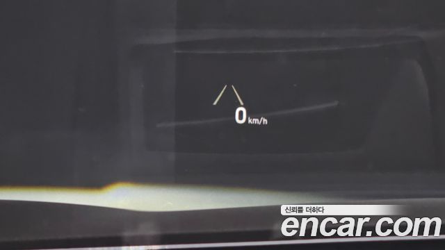 Genesis G80 2019 — photo 18