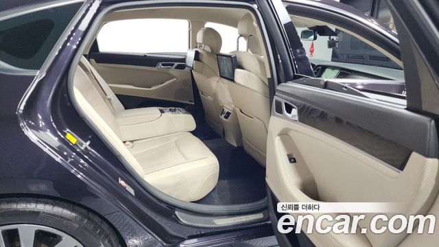 Hyundai Genesis 2016 — photo 12