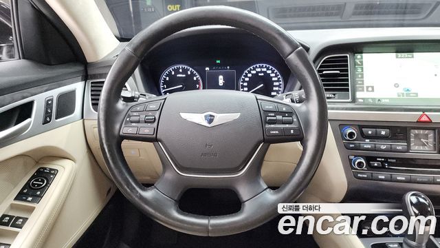 Hyundai Genesis 2016 — photo 13